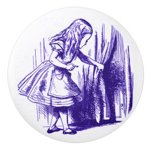 Porte En Céramique Alice dans le bouton de pourpre de rideau du pays