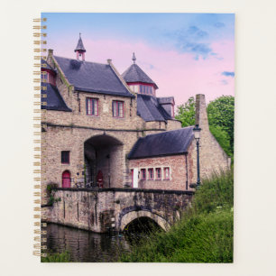 Porte historique de la ville à Bruges
