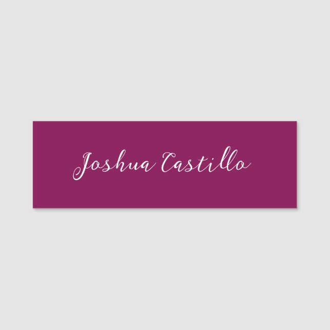 Porte-nom Calligraphie Simple Couleur Vin Professionnel (Devant)