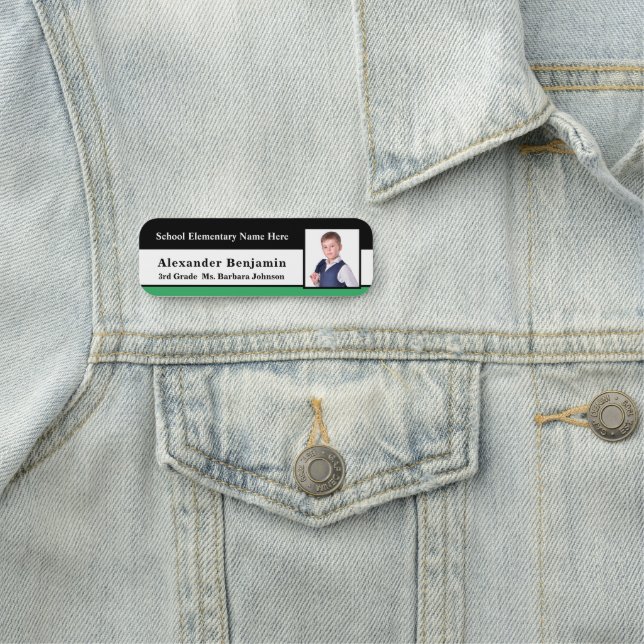 Porte-nom Cartes d'identification d'identité d'enfant étudia (En situation)