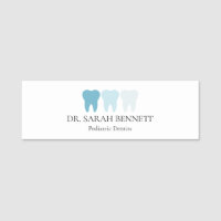 Dentiste élégant bleu clair professionnel