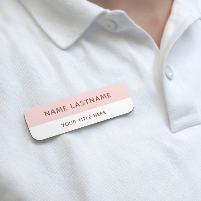 Porte-nom Épingle de titre moderne rose blush brun blanc mag (Créateur téléchargé)