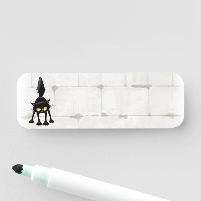 Porte-nom Funny Fierce Black Cat Cartoon  (En situation)