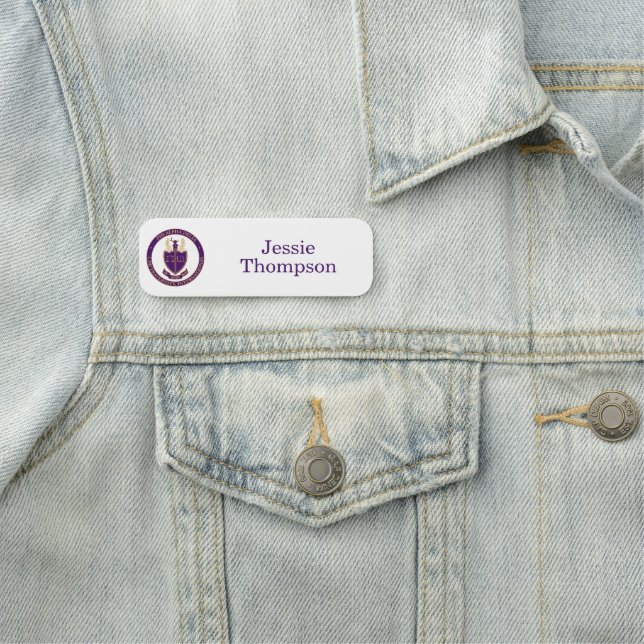 Porte-nom Logo de Phi Alpha Delta (En situation)