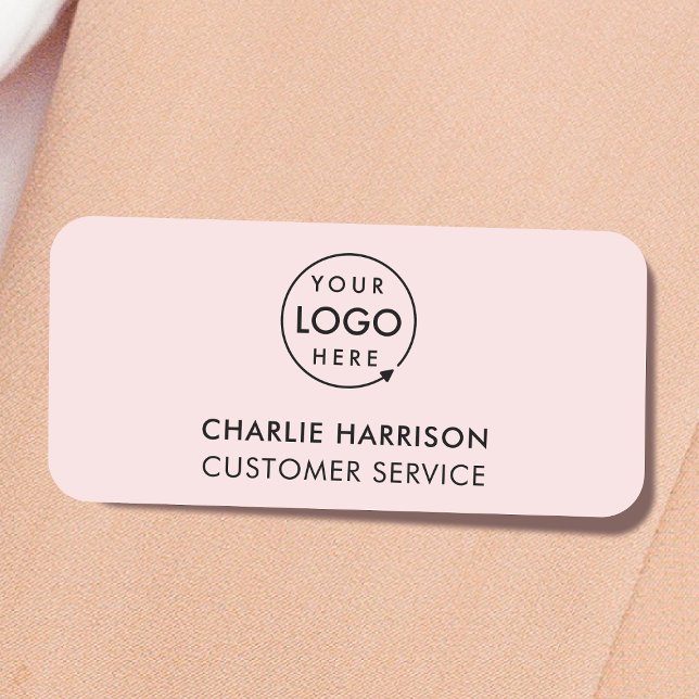 Porte-nom Logo d'entreprise | Personnel de l'employé rose mo (Feminine blush pink company branded staff name tags for team & employee identity.)