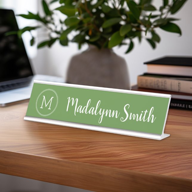 Porte-nom Pour Bureau Girl Monogram Kelly Green et Calligraphy Nom (Personalized Desk Sign with Name and Title - Custom Executive Name Plate)