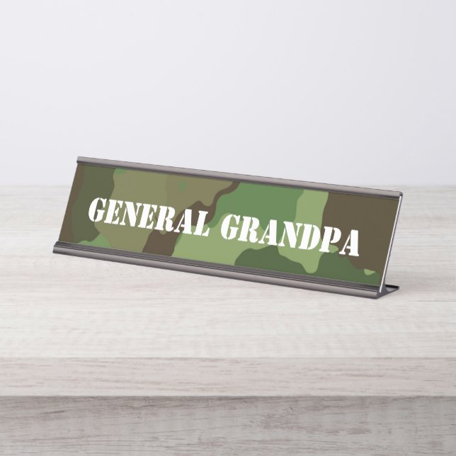Porte-nom Pour Bureau Grand-père général Camouflage vert Nom Modèle (Devant)
