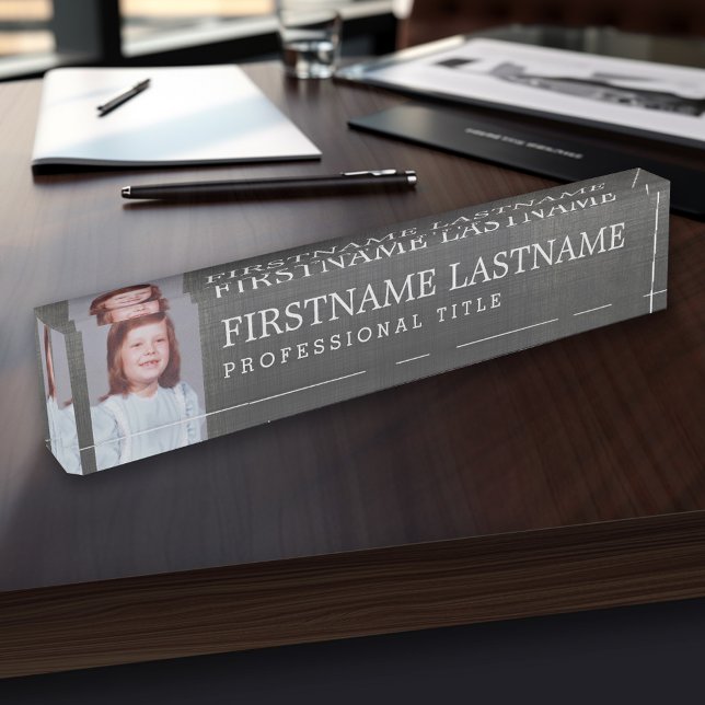 Porte-nom Pour Bureau Lin gris - Nom, titre professionnel et photo (Personalized Name Plate - Custom Photo Executive Desk Plate with Name and Professional Title)