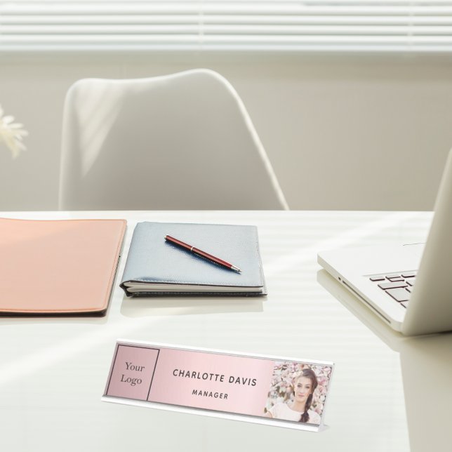 Porte-nom Pour Bureau Logo d'entreprise élégant de photo rose (Créateur téléchargé)