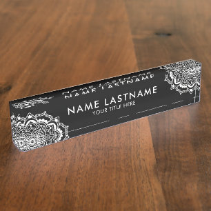 Porte-nom Pour Bureau Ornement de mandala blanc élégant sur titre noir