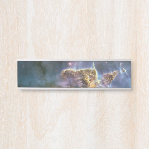 Porte-nom Pour Porte La montagne mystique en Carina Nebula Espace Hubbl