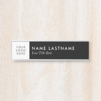 Logo de Custom