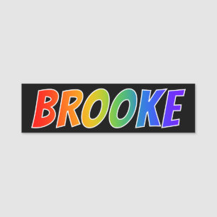 Porte-nom Prénom "BROOKE" : Coloration d'arc-en-ciel