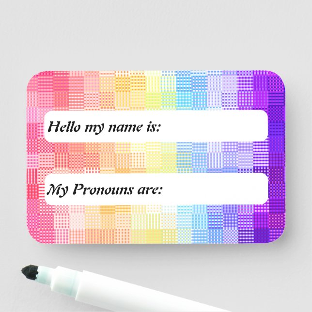 Porte-nom Retro Boho Funky Quirky Xenogender Plaid Pride (En situation)