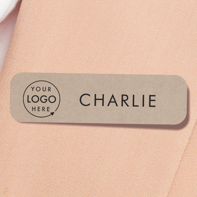 Porte-nom Rustique Kraft | Logo d'entreprise Personnel emplo (Rustic Kraft company branded staff name tags for team & employee identification.)