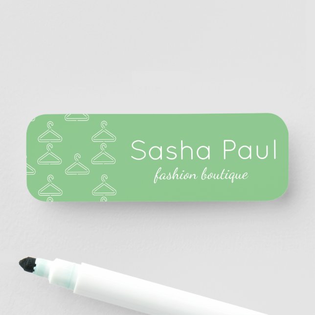 Porte-nom Silhouette penderies blanches sauge vert (En situation)