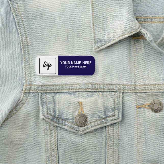 Porte-nom Votre logo et nom personnalisés pour employé (En situation)