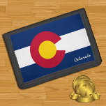 Portefeuille À 3 Volets Colorado drapeau mode, États-Unis patriotes / spor<br><div class="desc">Patriotic Wallets avec l'état américain de la mode du Colorado avec drapeau du Colorado - aimez mon pays,  cadeaux de voyage,  anniversaire de grand-père,  patriotes nationaux / fans de sports</div>