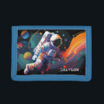 Portefeuille À 3 Volets Espace astronaute moderne coloré Nom personnalisé<br><div class="desc">Colorful Modern Astronaut Space Nom personnalisé Mens Wallets comprend un astronaute flottant dans l'espace avec des planètes et des nageoires colorées et personnalisées avec votre nom dans la typographie script moderne. Parfait comme cadeau pour les amoureux de l'espace, famille et amis pour anniversaire, Noël, vacances, Fête des pères, frère, mari,...</div>