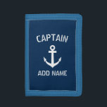 Portefeuille À 3 Volets Hommes nautiques de coutume d'ancre de bleu marine<br><div class="desc">Le bateau nautique de bleu marine et blanc fait sur commande d'ancre captain le portefeuille d'argent pour les hommes. Accessoire personnalisé avec le logo d'ancre de bateau. Accessoires maritimes pour des enthousiastes de marin et de navigation. Couleur personnalisable. Cadeau de fête d'anniversaire fraîche de Noël, de fête des pères, de...</div>