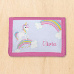 Portefeuille À 3 Volets Magical Rainbow Unicorn Purple Filles Personnalisé<br><div class="desc">Un joli porte-monnaie à licorne avec des étoiles et un arc-en-ciel sur un arrière - plan violet clair. Personnalisez avec son nom pour faire un cadeau amusant pour une petite fille.</div>
