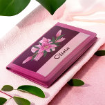 Portefeuille À 3 Volets Purple Blooming Lily Sweet Heart Tripli Wallet<br><div class="desc">Cette illustration présente un coeur rose délicat,  un lis fleuri et un texte facilement personnalisable.</div>