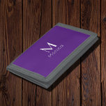 Portefeuille À 3 Volets Royal violet - personnalisé<br><div class="desc">Portefeuille triplé avec couleur violet royal arrière - plan et polices blanches.Design simple et tendance par Alma Wad.Personnalisez-le avec votre nom et monogramme maintenant ..</div>