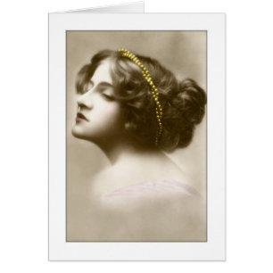 pose style cameo de femme victorienne