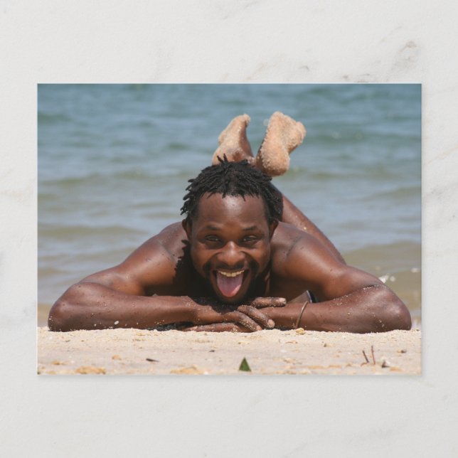 Pose sur la carte postale de la plage (Devant)