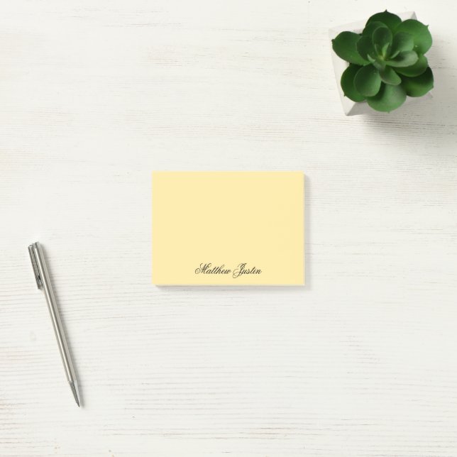 Post-it® Add Your Name to Custom Light Yellow Stationery (Bureau)