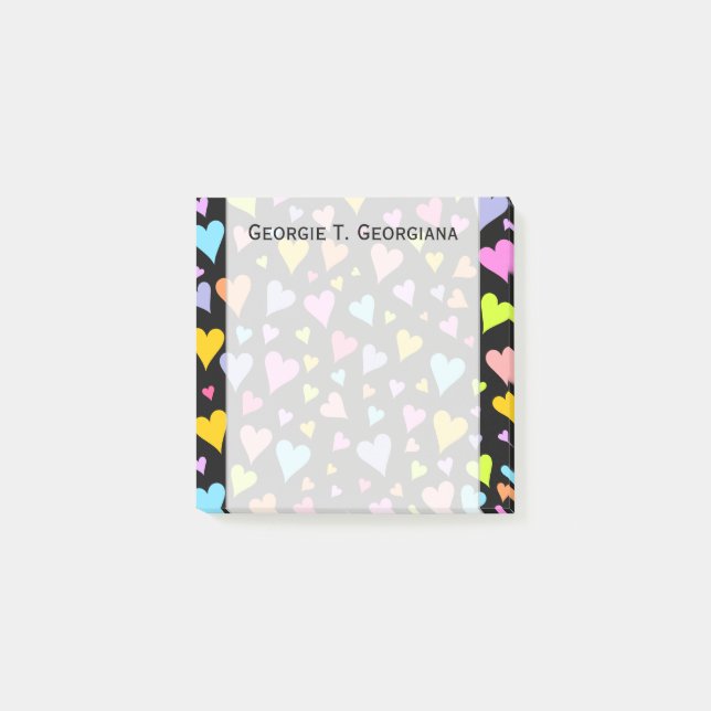 Post-it® Amusement, aimant, motif coloré de coeurs + Nom (Devant)