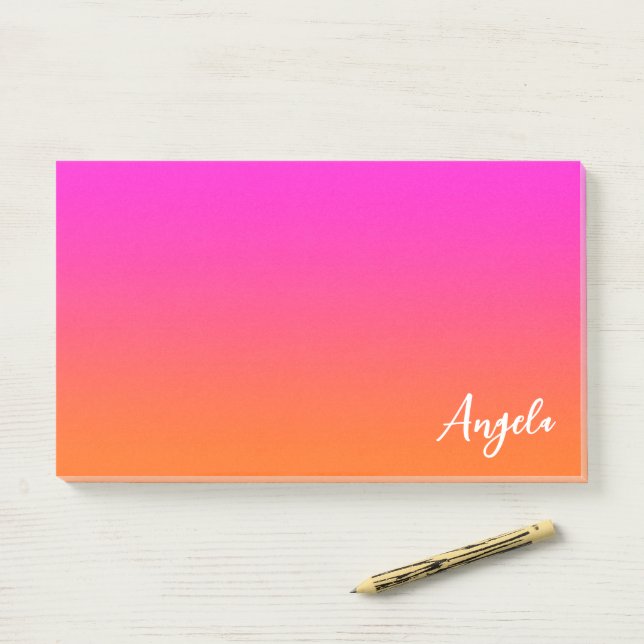 Post-it® Chaud Magenta Rose et Orange Clair Ombré Nom (Sur un bureau)