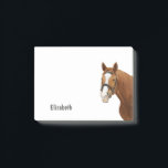Post-it® Cute Funny Horse Nom personnalisé<br><div class="desc">Des notes collantes,  mignonnes et élégantes,  sont illustrées par la photographie d'un cheval de ferme sur un arrière - plan blanc. Personnalisez et changez le nom en votre nom. ces notes drôles seront un cadeau personnalisé parfait.</div>