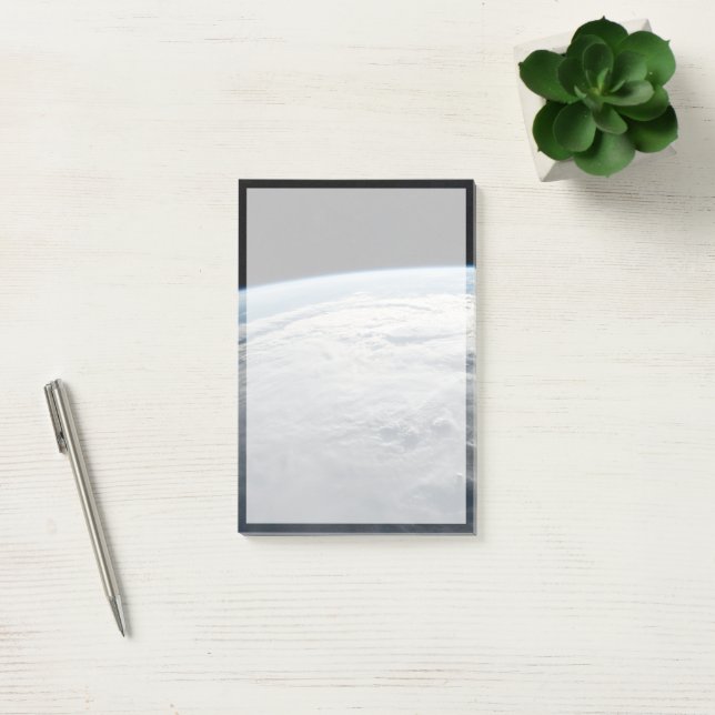 Post-it® Cyclone Tropical Idai Au-Dessus De La Côte D'Afriq (Bureau)