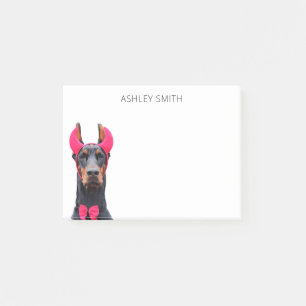 Post-it® Doberman dans le costume du diable