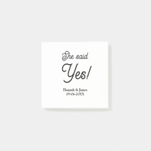 Post-it® Elle a dit oui fête de fiançailles nom date simple