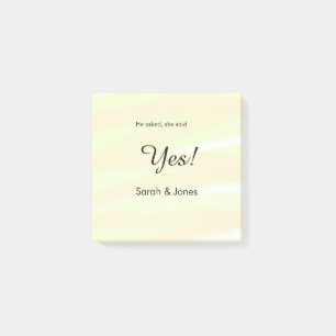 Post-it® Il a demandé elle a dit oui engagement pastel jaun