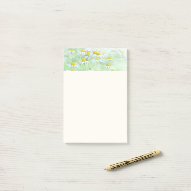 Post-it® Jolies marguerites dans une photo de terrain (Sur un bureau)