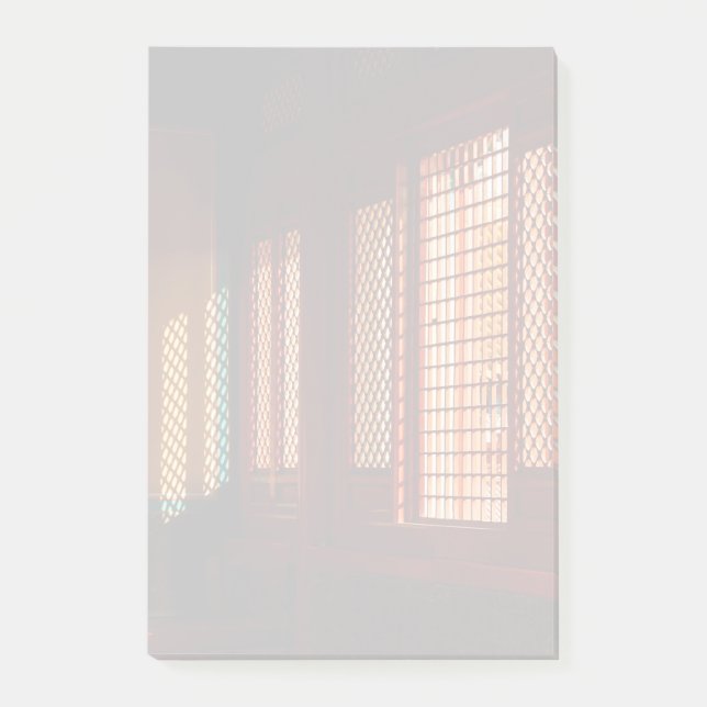 Post-it® Lumière à travers les ouvertures de fenêtres en ma (Devant)