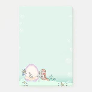 Post-it® Message dans une sirène de bouteilles par l'artis