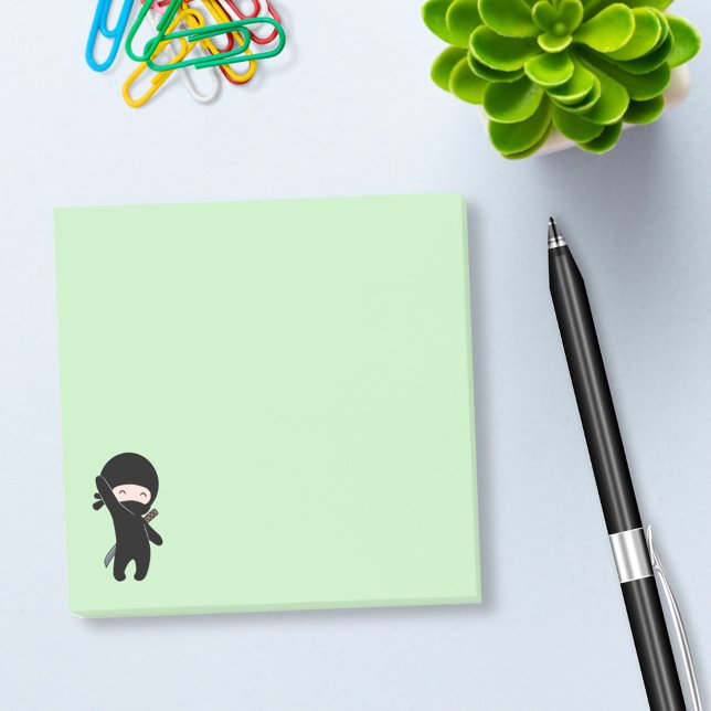 Post-it® Minuscule Ninja heureux sur vert (Créateur téléchargé)