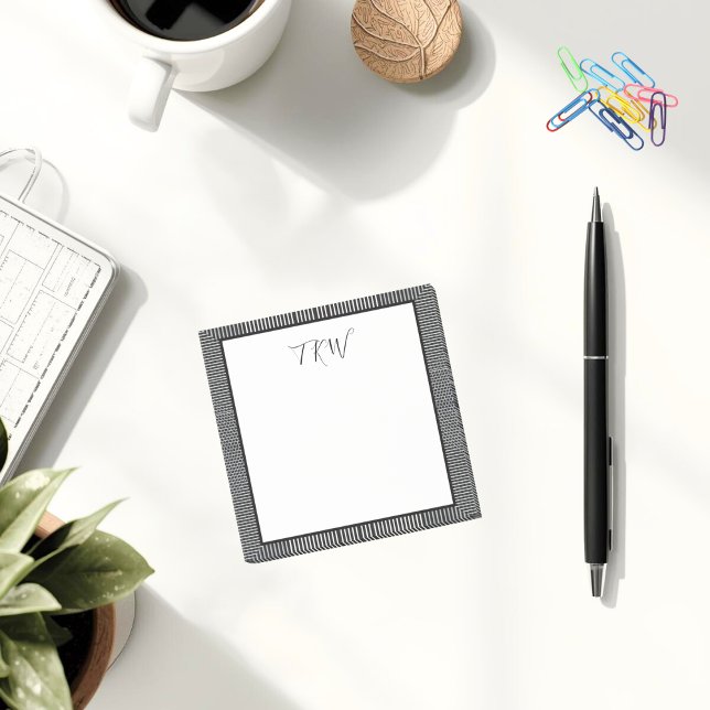 Post-it® Monogramme Moderne Simple Affaires Noir et Blanc (Professional modern style black and white sticky notes for your office)