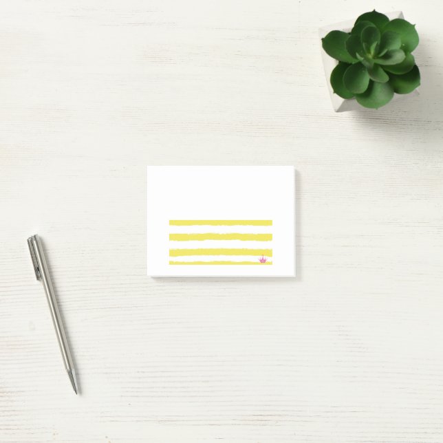Post-It Notes avec des bandes jaunes et une couron (Bureau)
