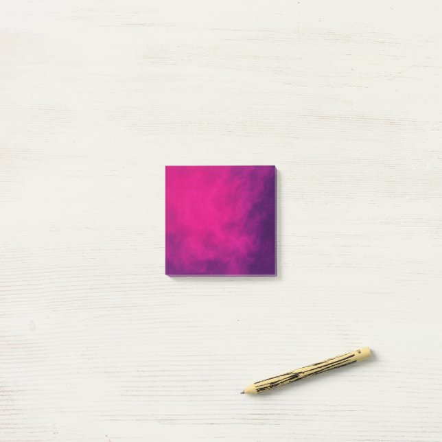 Post-it® Notes de dégradé rose néon personnalisées (Sur un bureau)