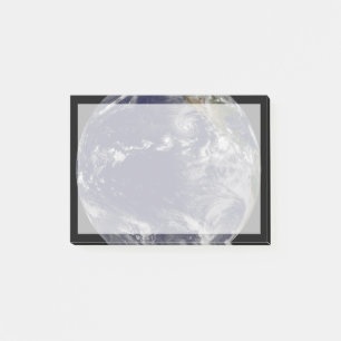 Post-it® Terre Pleine Montrant Diverses Tempêtes Tropicales