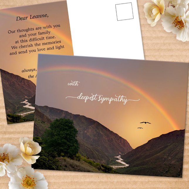 Postale Carte de condoléances arc-en-ciel de profonde symp (Sympathy postcard featuring a mountain scene with a river flowing into the ocean, with a rainbow)