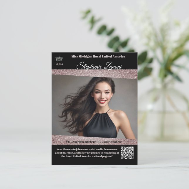 Postale Carte de Promo Autographe de Concours de Beauté |  (Debout devant)