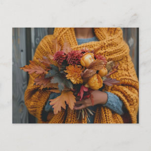 Postale carte de voeux automne femme tenant des fleurs aut
