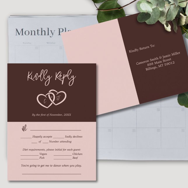 Postale Carte RSVP de Préférence de présence rouge à deux  (Two Hearts Red Attendance Preference RSVP Card)