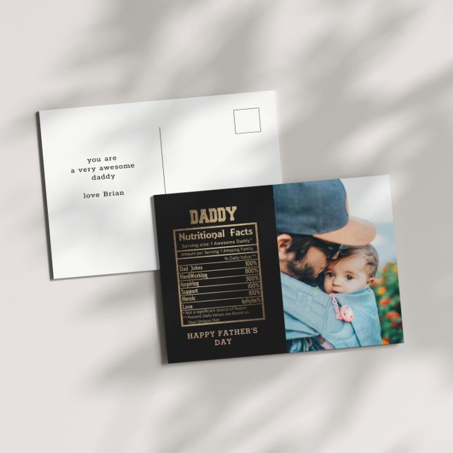 Postale Daddy Nutritional Facts Fête des pères Carte posta (Créateur téléchargé)